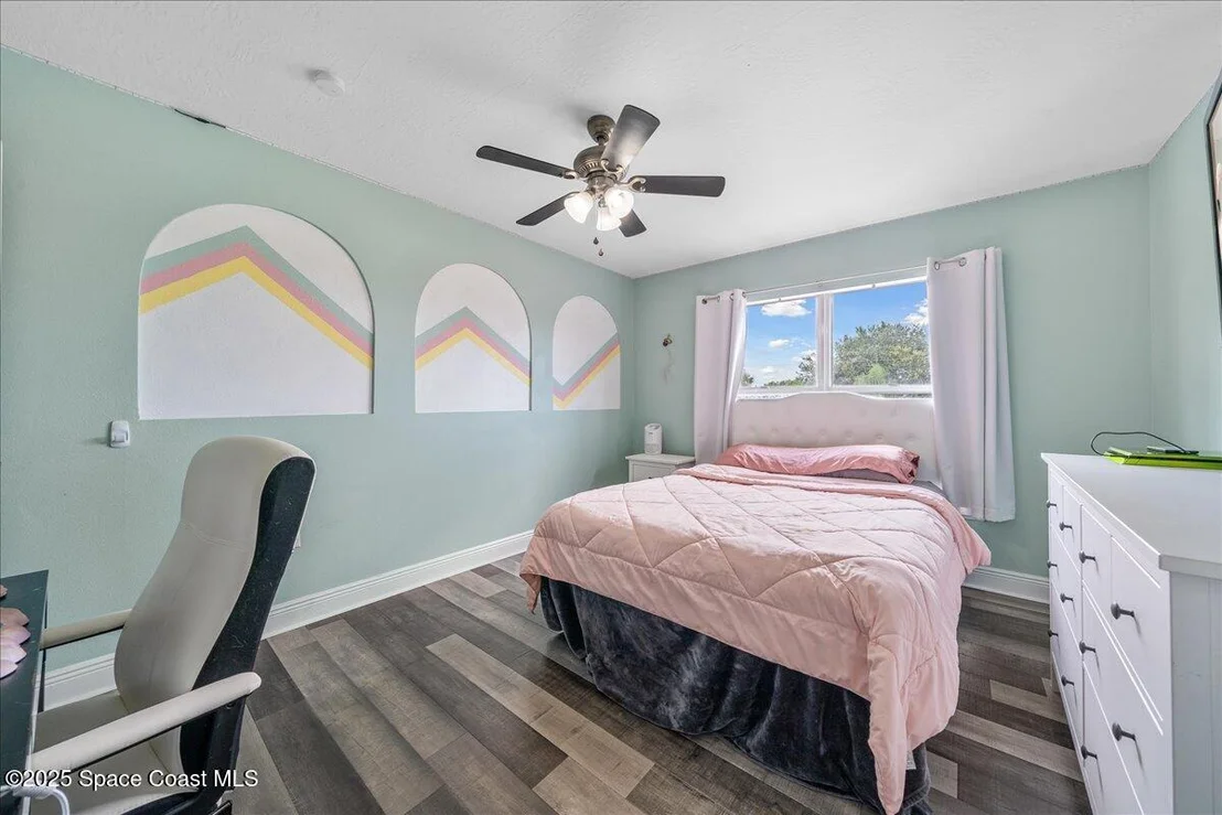 Photo of 6005 Edison Street