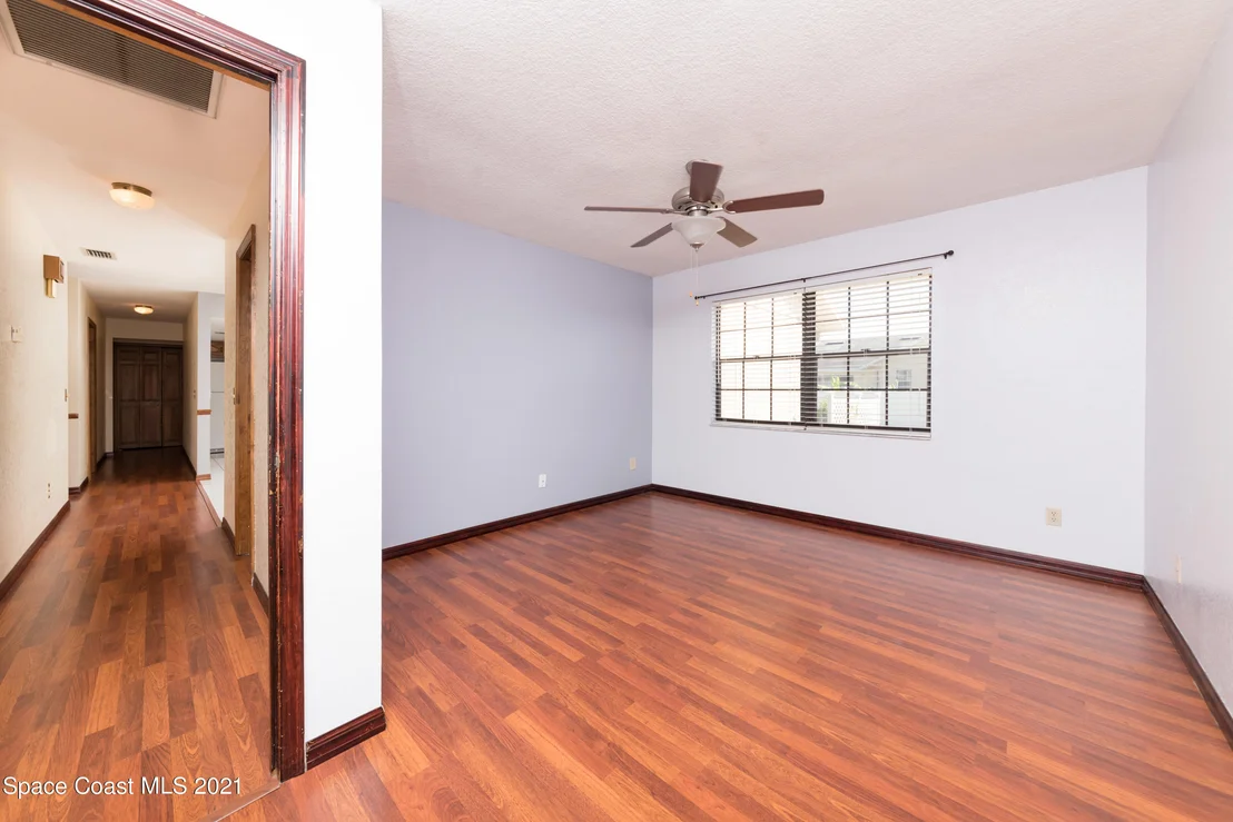 Photo of 1855 Raymond Drive