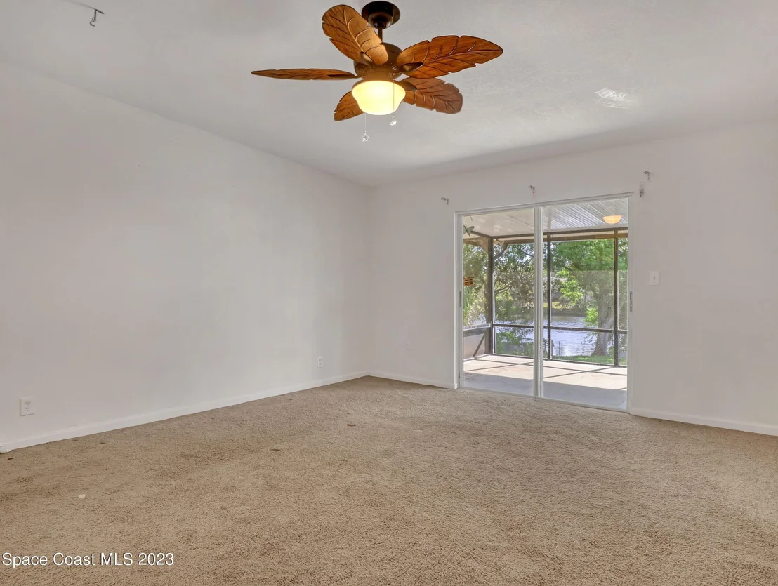 Photo of 485 Hillside Court