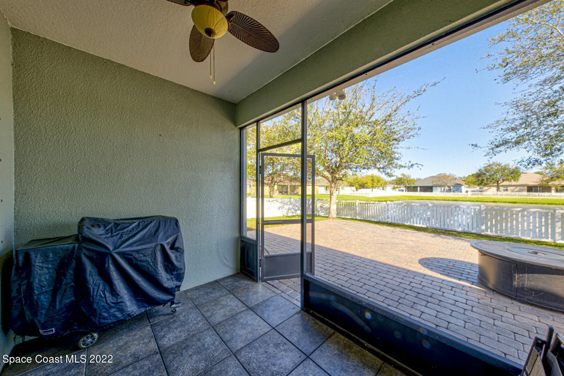 Photo of 1482 Hemingway Boulevard