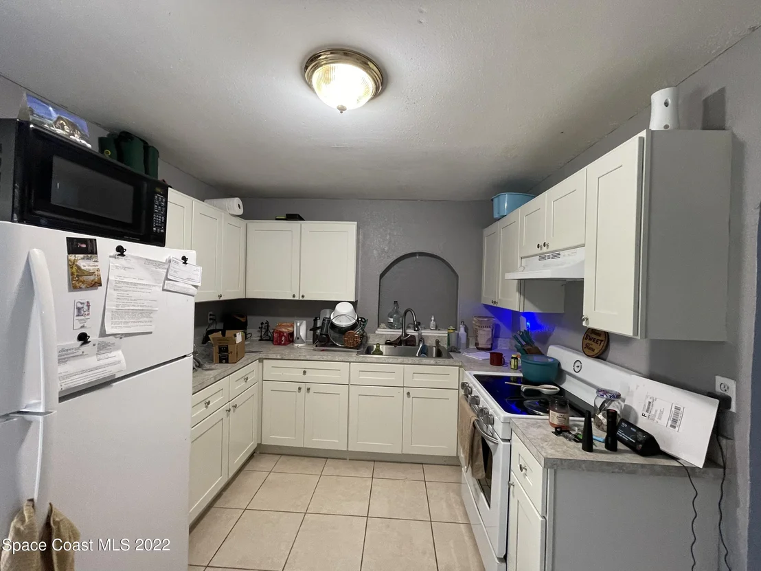 Photo of 409 Lincoln Road
