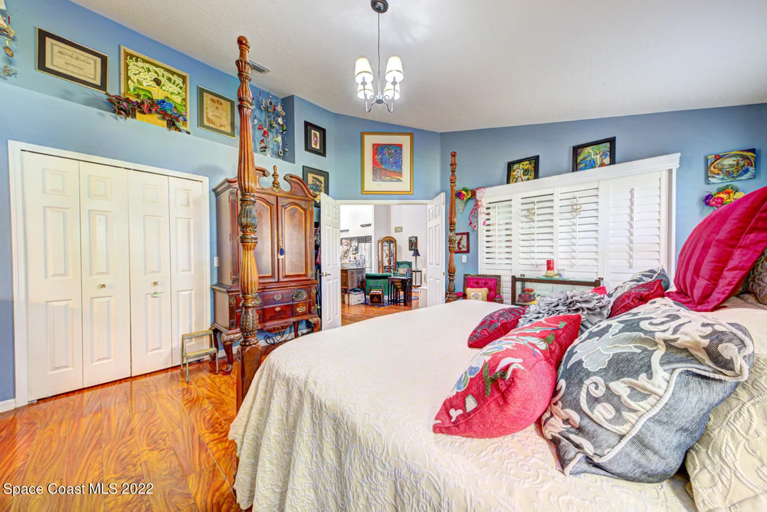 Photo of 966 Osprey Drive