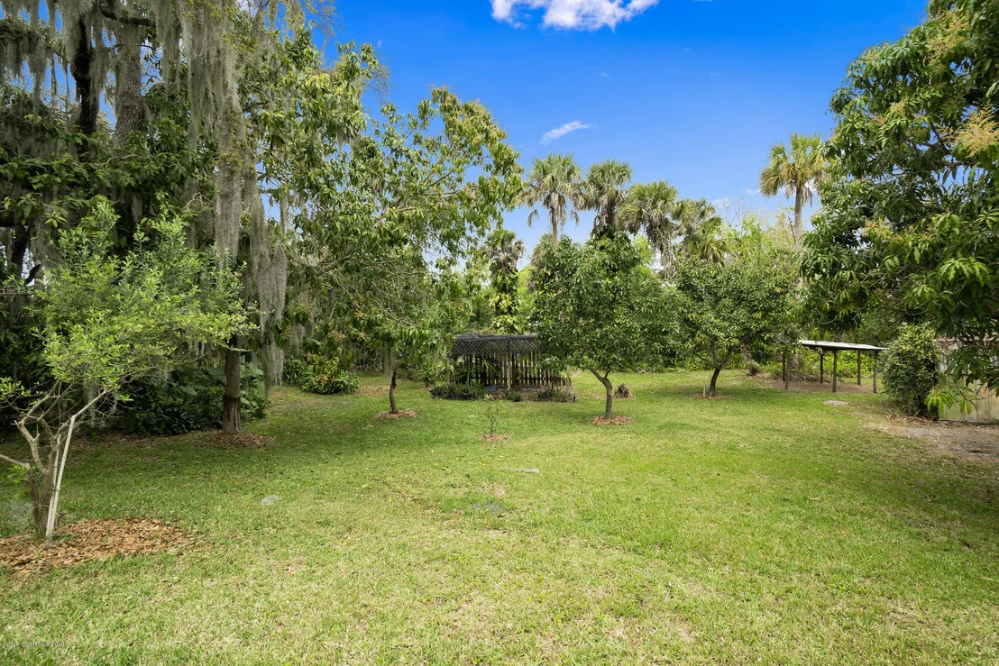 Photo of 720 Central Boulevard