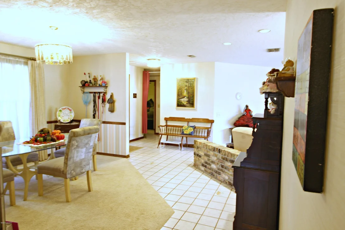 Photo of 7935 Timberlake Drive