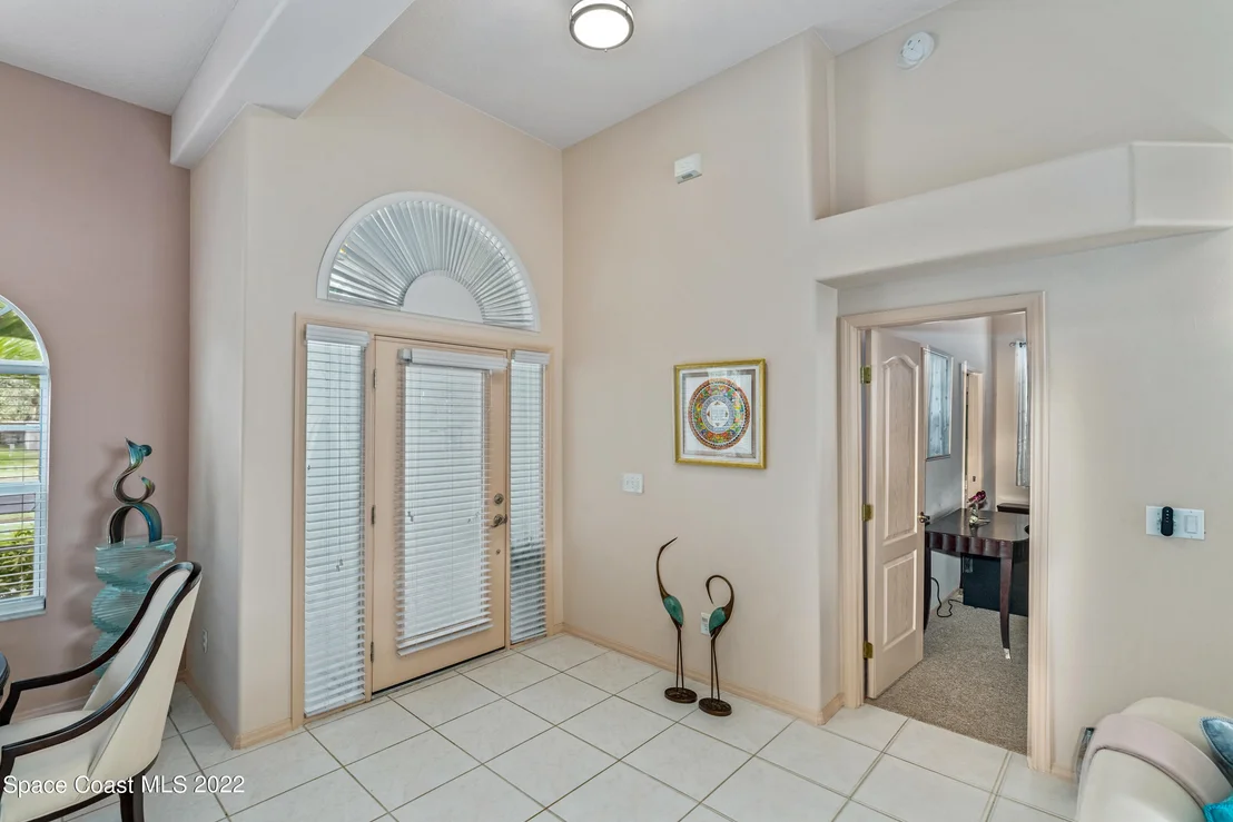Photo of 5710 Sheffield Place
