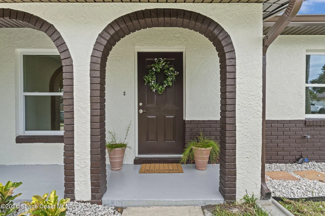 Photo of 3660 Longbow Road
