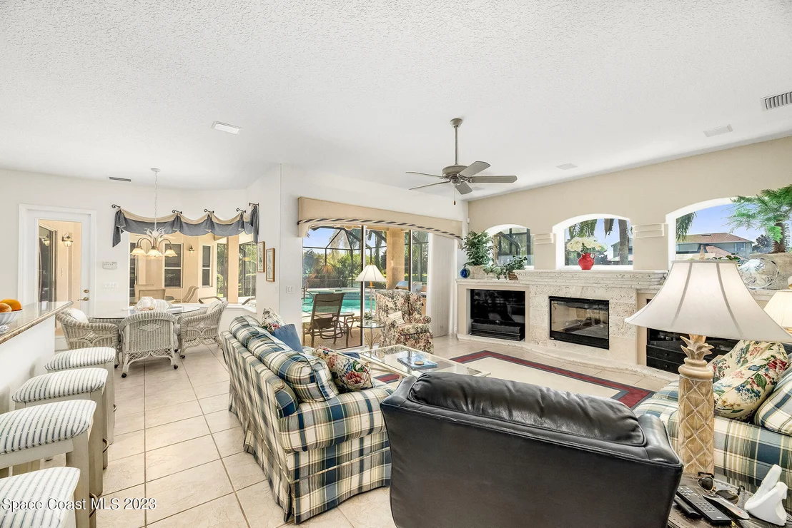 Photo of 1061 Stratford Place