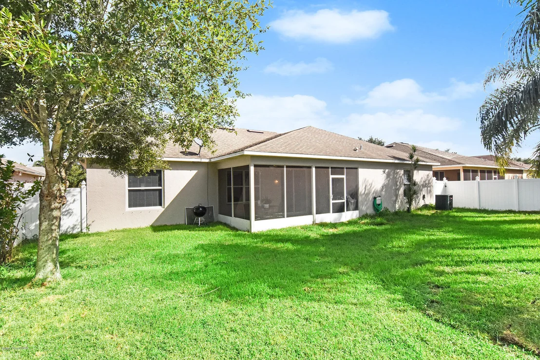 Photo of 1410 Whitman Drive