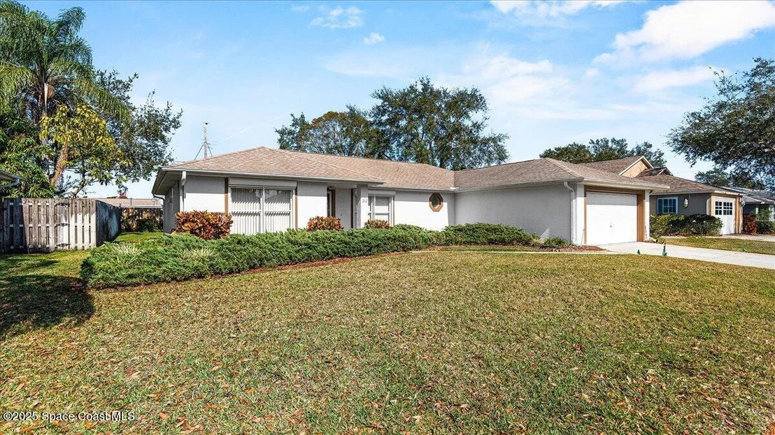 Photo of 212 Crystal Lake Road