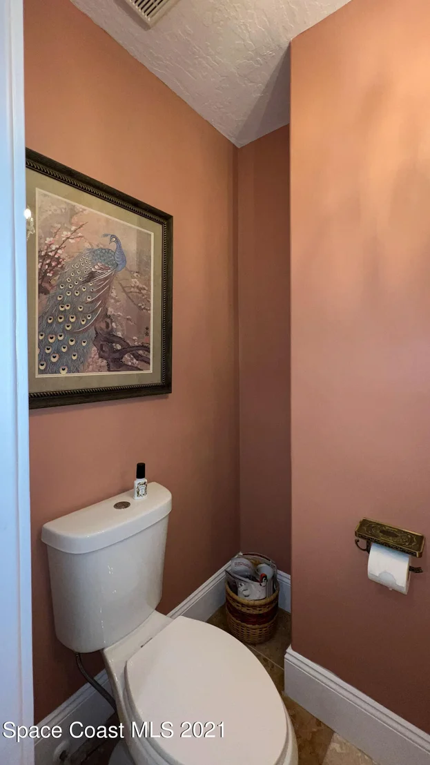Photo of 472 Peregrine Drive