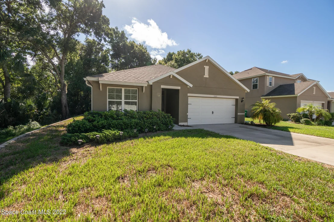 Photo of 2685 Falcon Lane