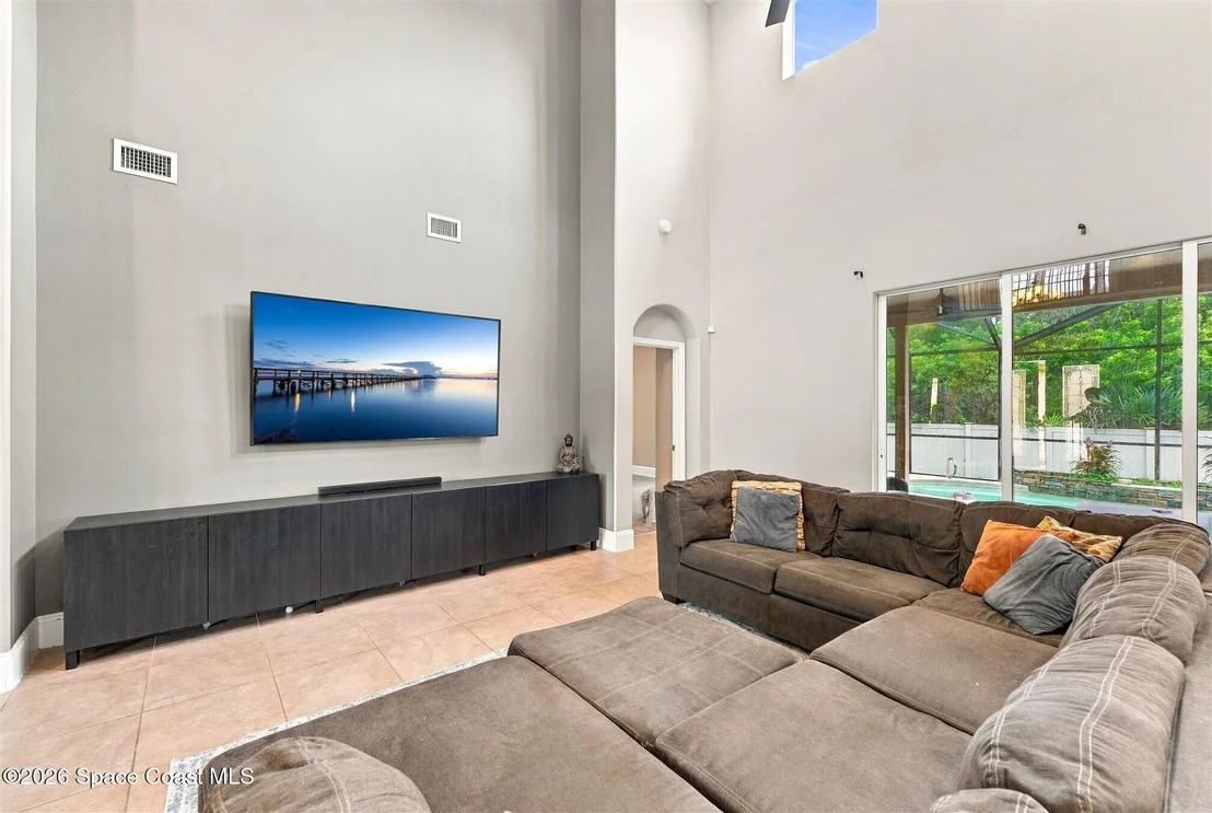 Photo of 1329 Tipperary Drive