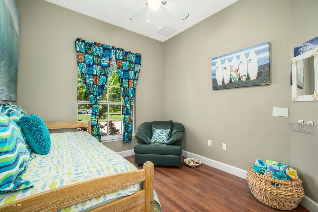 Photo of 2167 Windbrook Drive SE