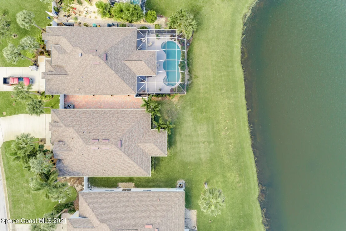 Photo of 332 Seafarer Circle