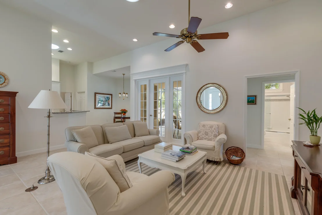 Photo of 1660 Canterbury Drive