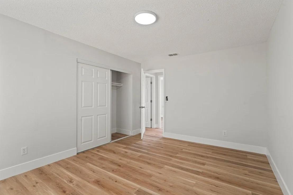 Photo of 705 Fore Lane