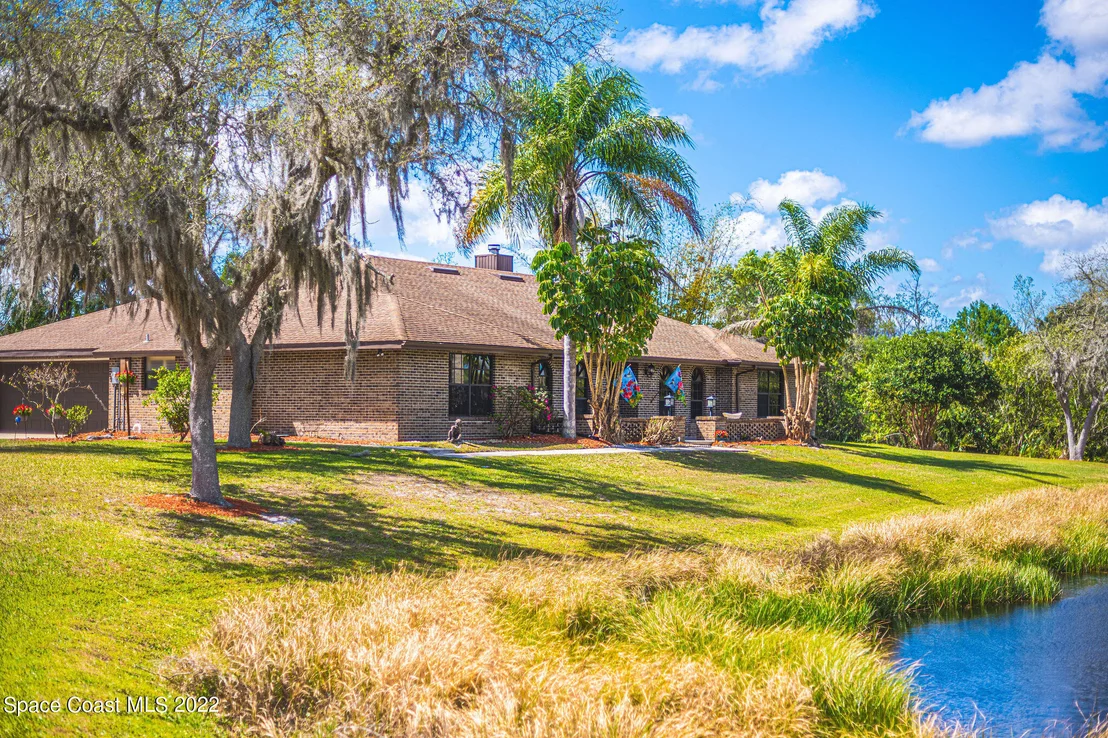 Photo of 8049 Windover Way