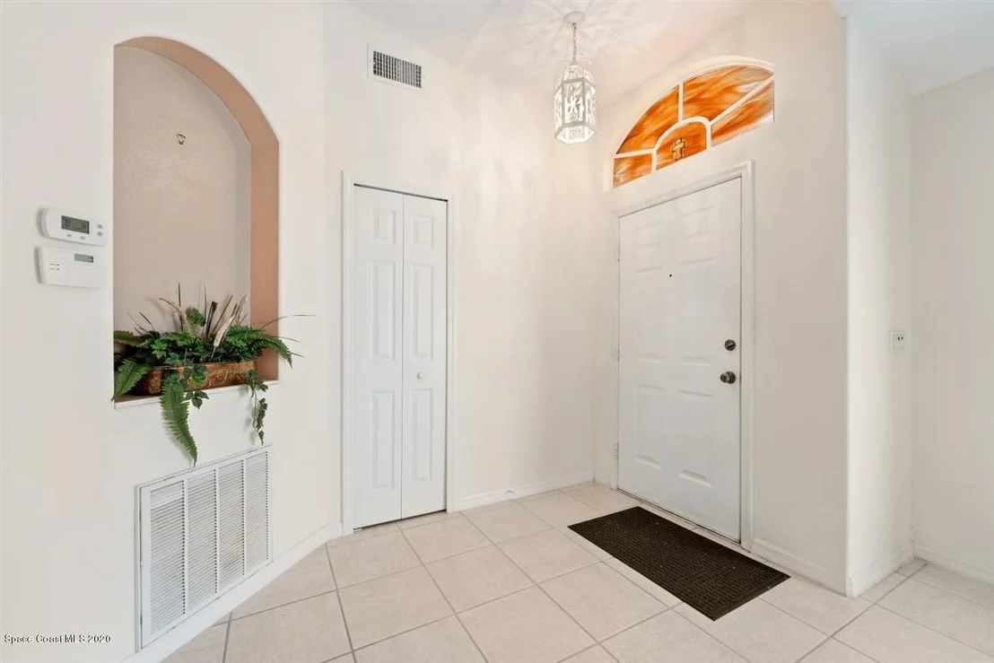 Photo of 902 Shaw Circle