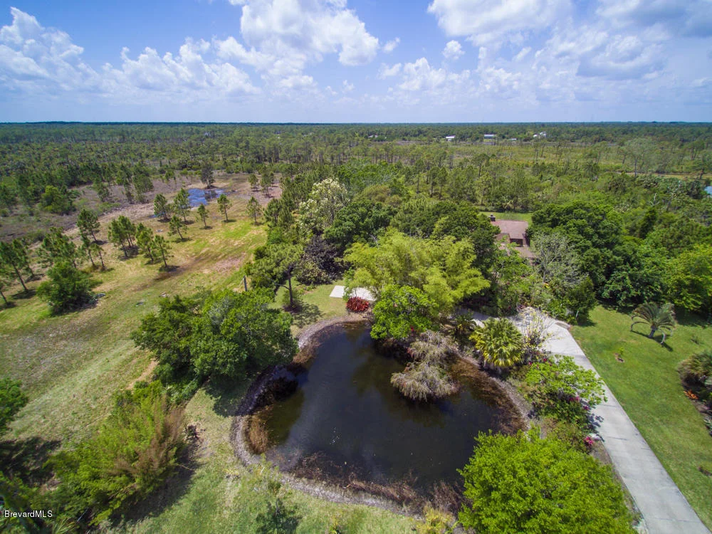 Photo of 3230 Leghorn Road