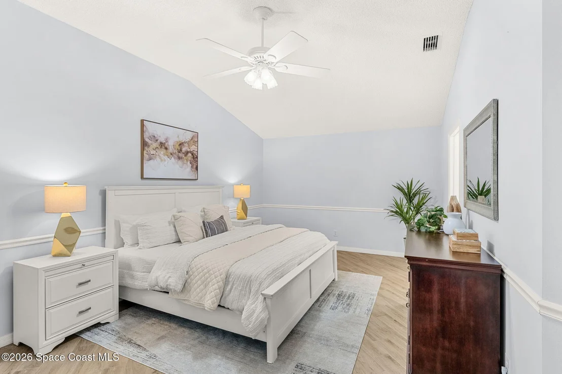 Photo of 992 Shaw Circle