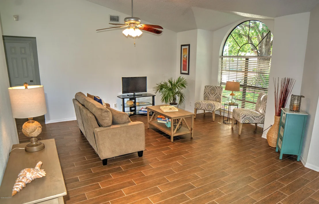 Photo of 879 Pine Baugh Street