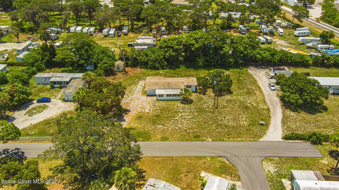 Photo of 1805 W Elm Drive