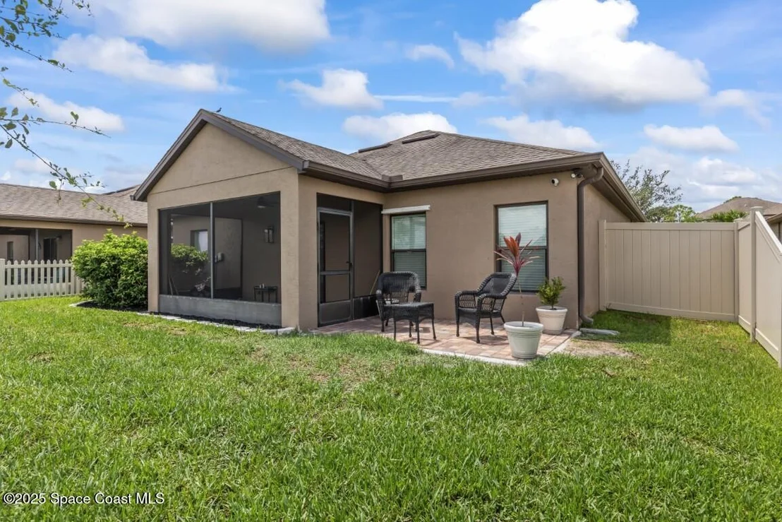 Photo of 1071 Dillard Drive SE