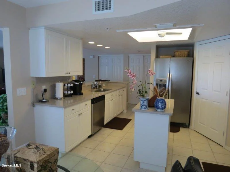Photo of Unit 201 at 100 Riverside Drive