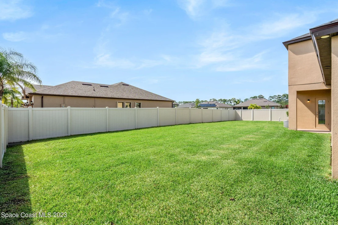 Photo of 3380 Watergrass Street