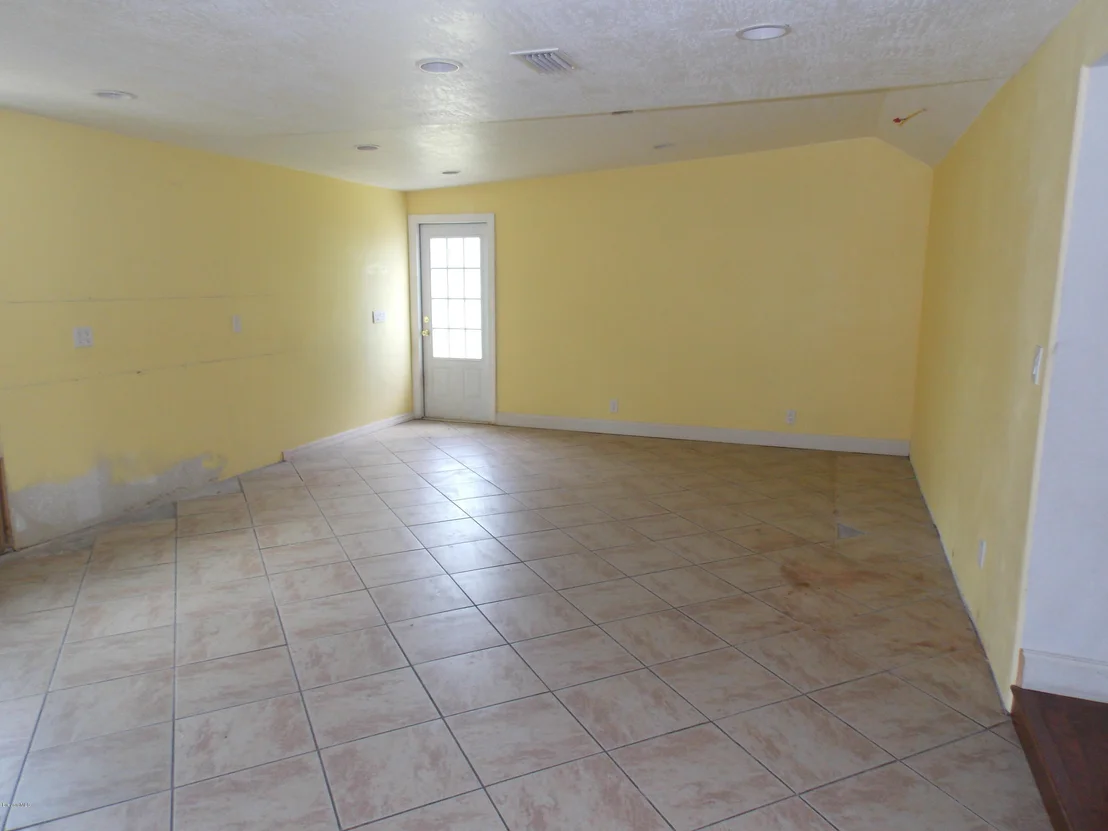 Photo of 406 Cornell Avenue