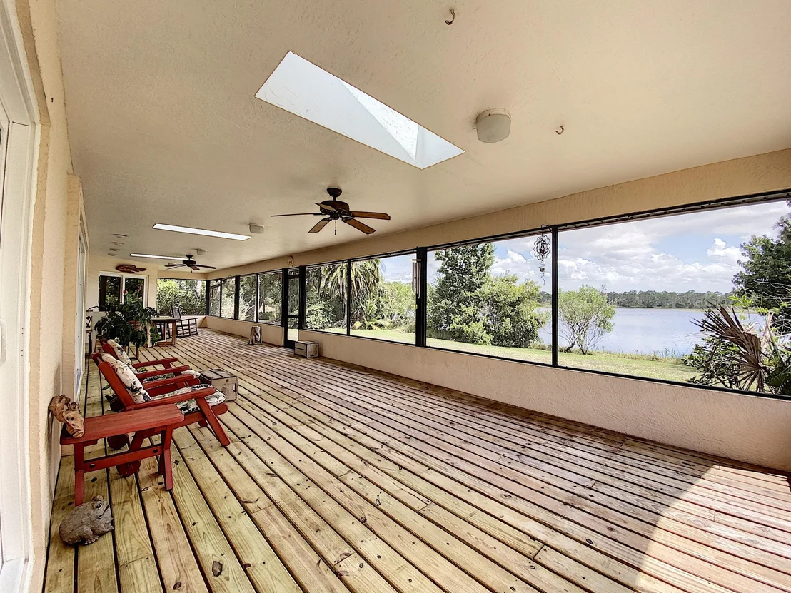 Photo of 1351 Grant Road