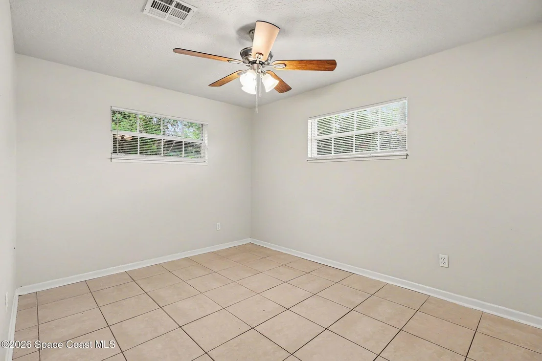 Photo of 1077 Judith Terrace