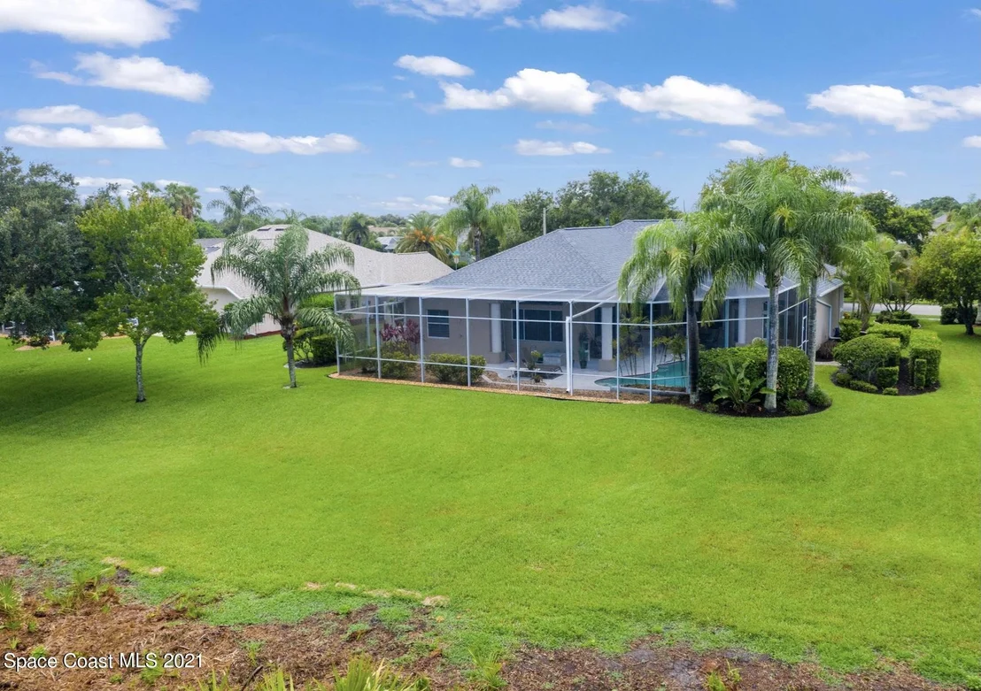 Photo of 5791 Herons Landing Drive