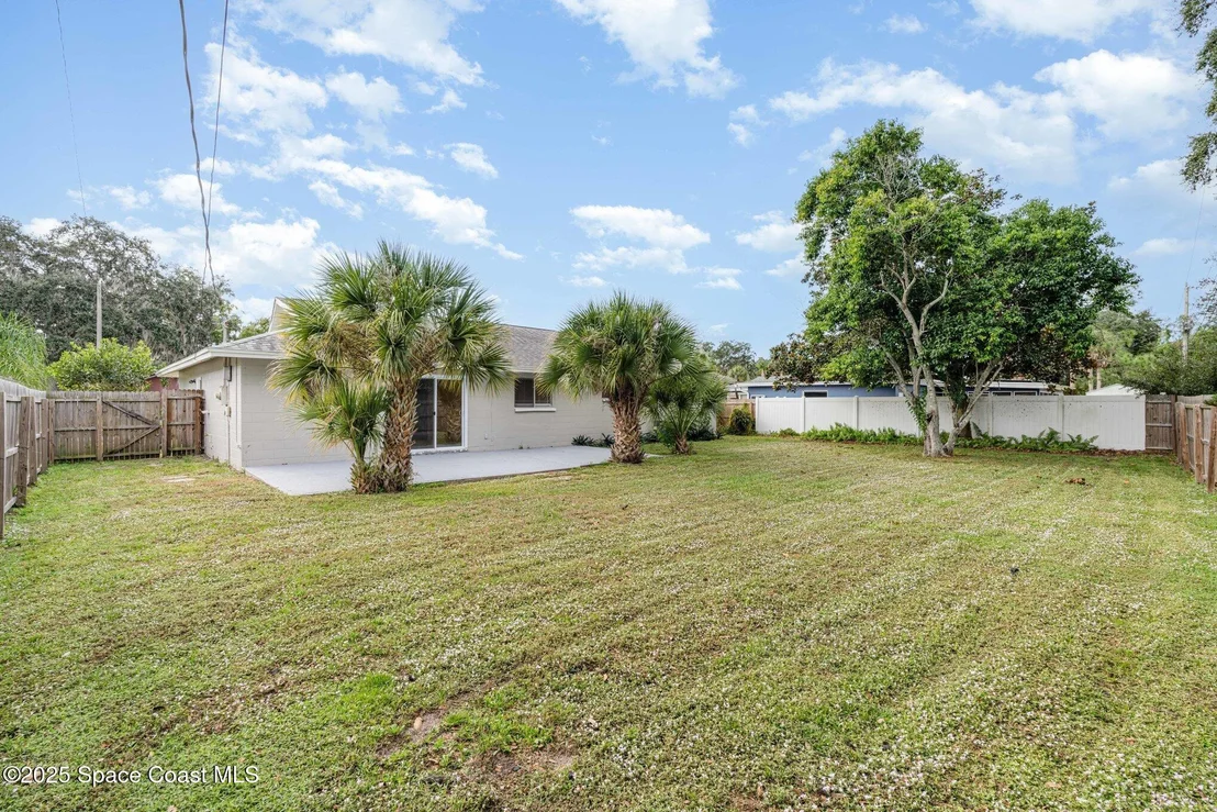 Photo of 1122 Manatee Drive