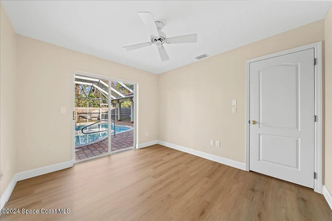Photo of 4360 Canard Road