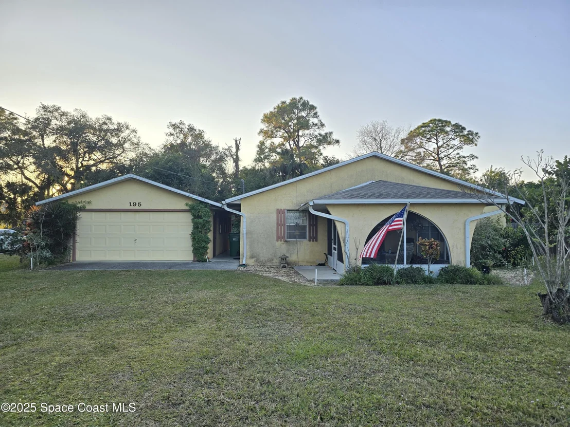 Photo of 195 Easy Street