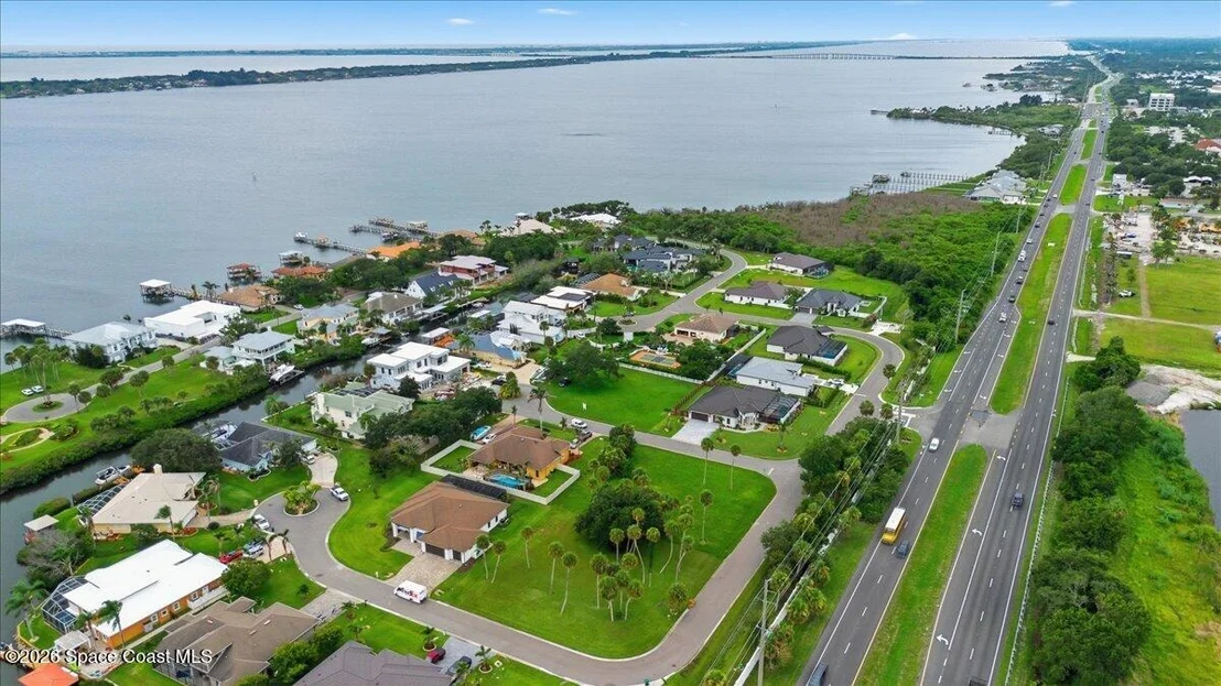 Photo of 505 Topsail Drive