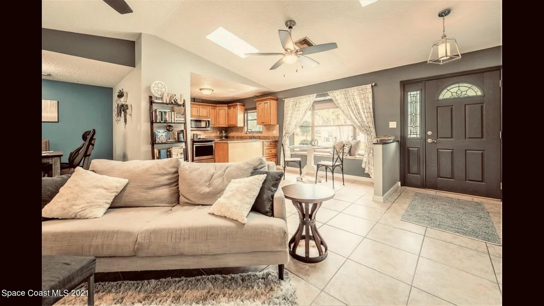 Photo of 134 Oakledge Drive