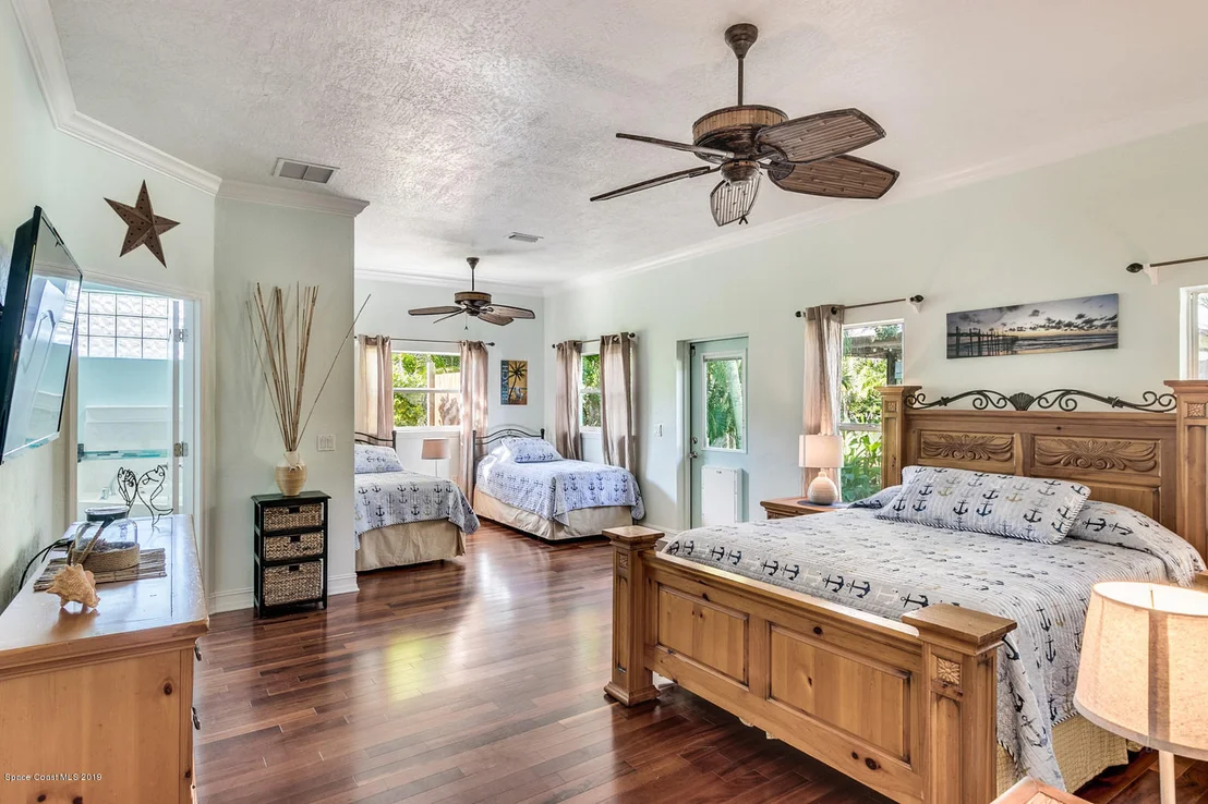 Photo of 202 Surf Road