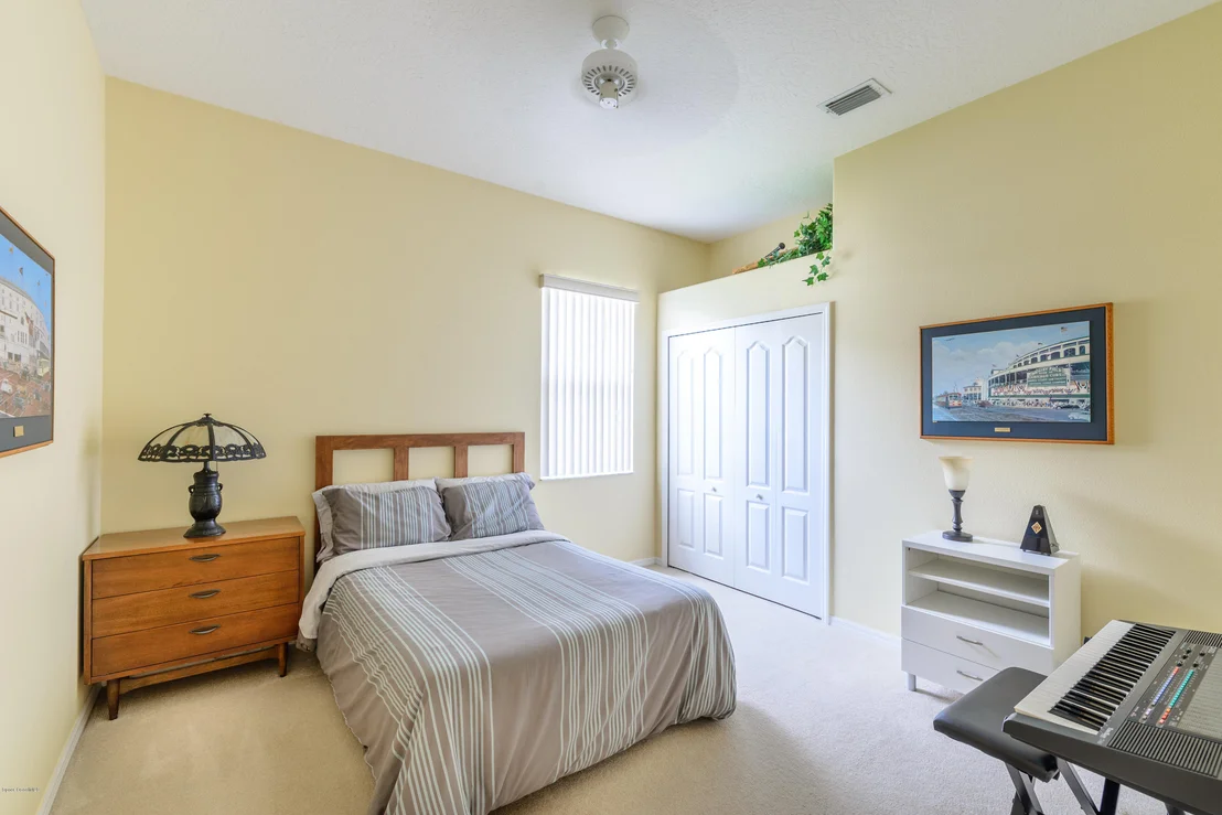Photo of 858 Thrasher Drive