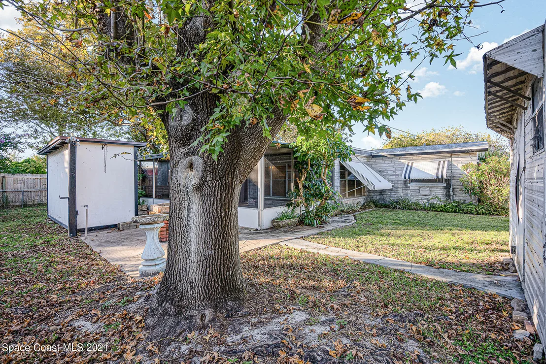 Photo of 2655 Boyd Avenue