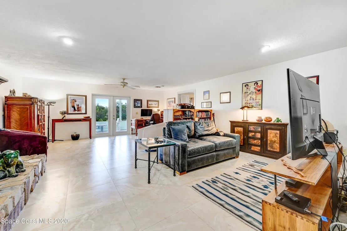Photo of 2045 Corey Road