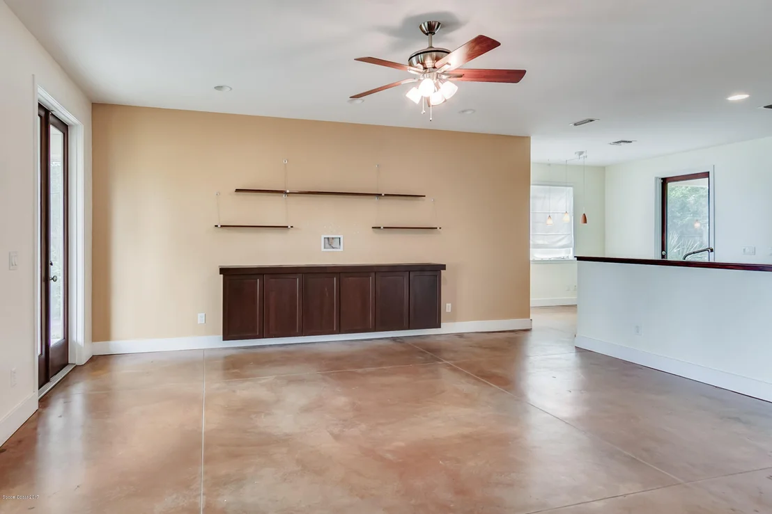 Photo of 3513 N Indian River Drive