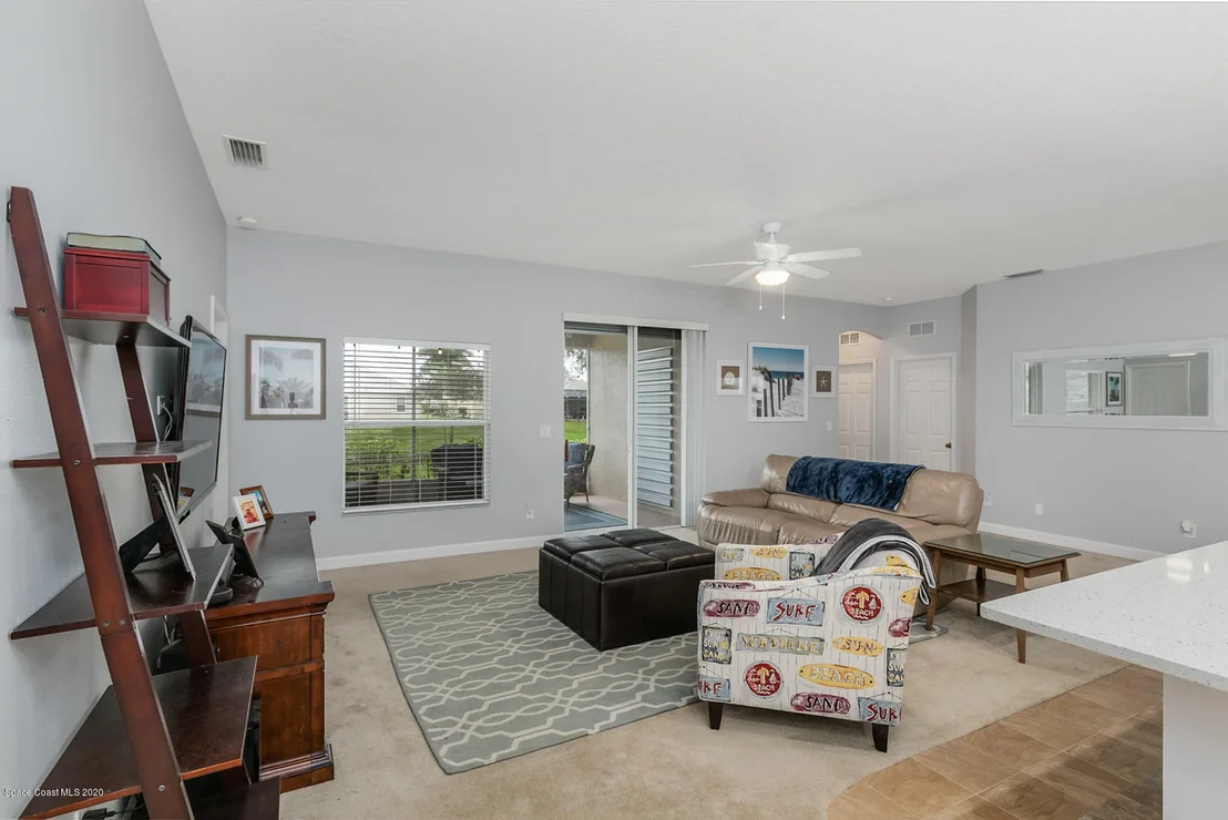 Photo of 1037 Morgan Circle NE