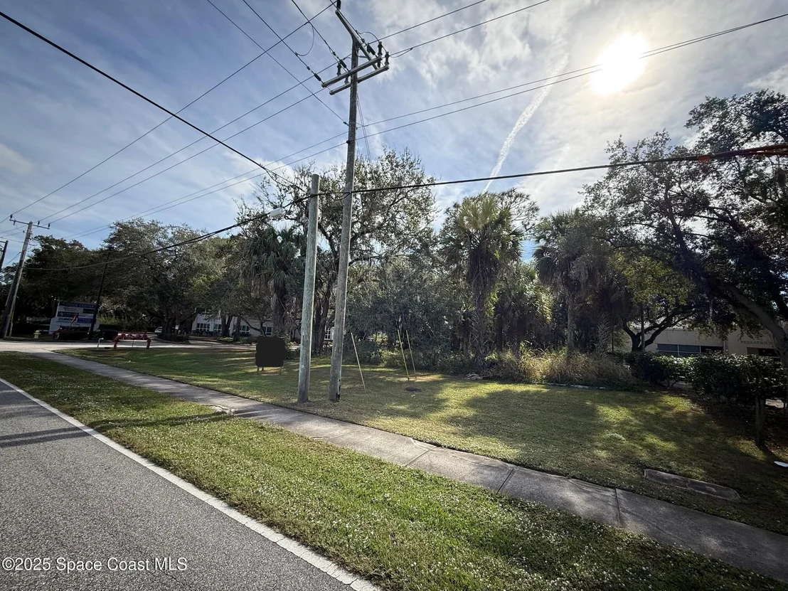 Photo of 0000 Hibiscus Boulevard