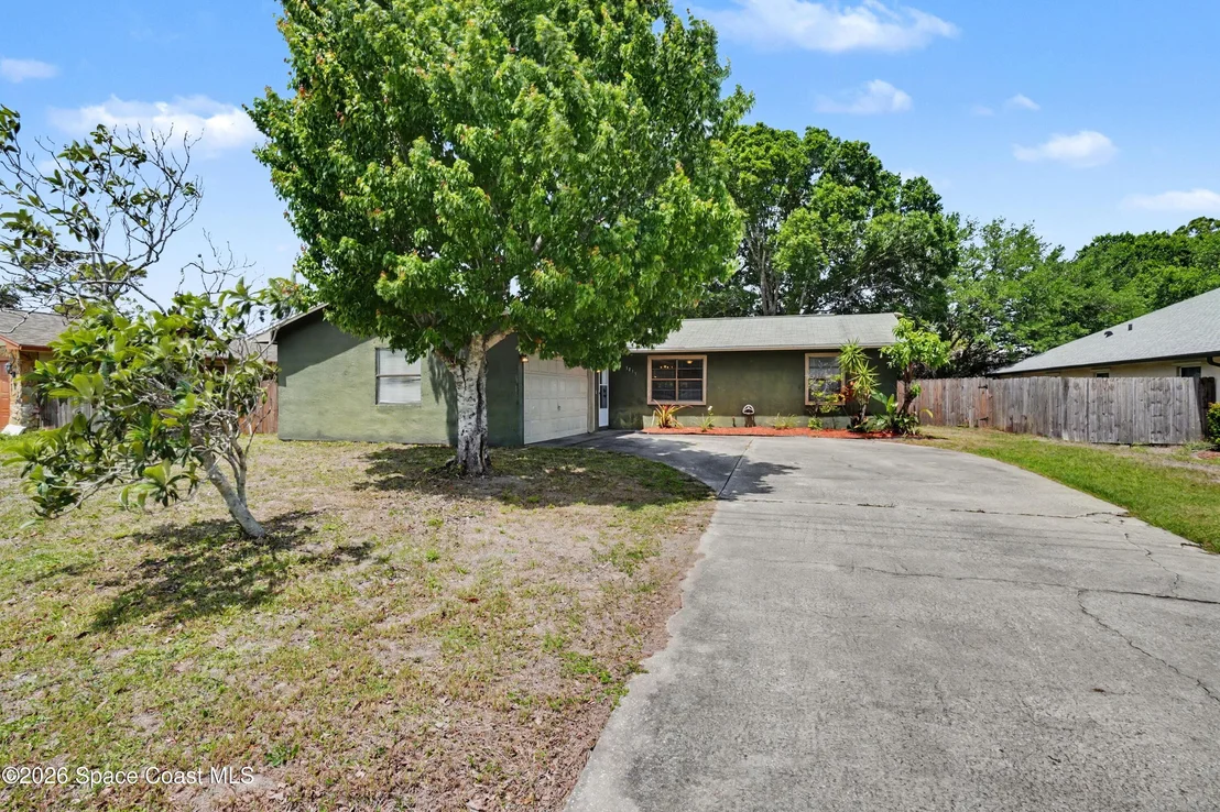 Photo of 3815 Jupiter Boulevard SE