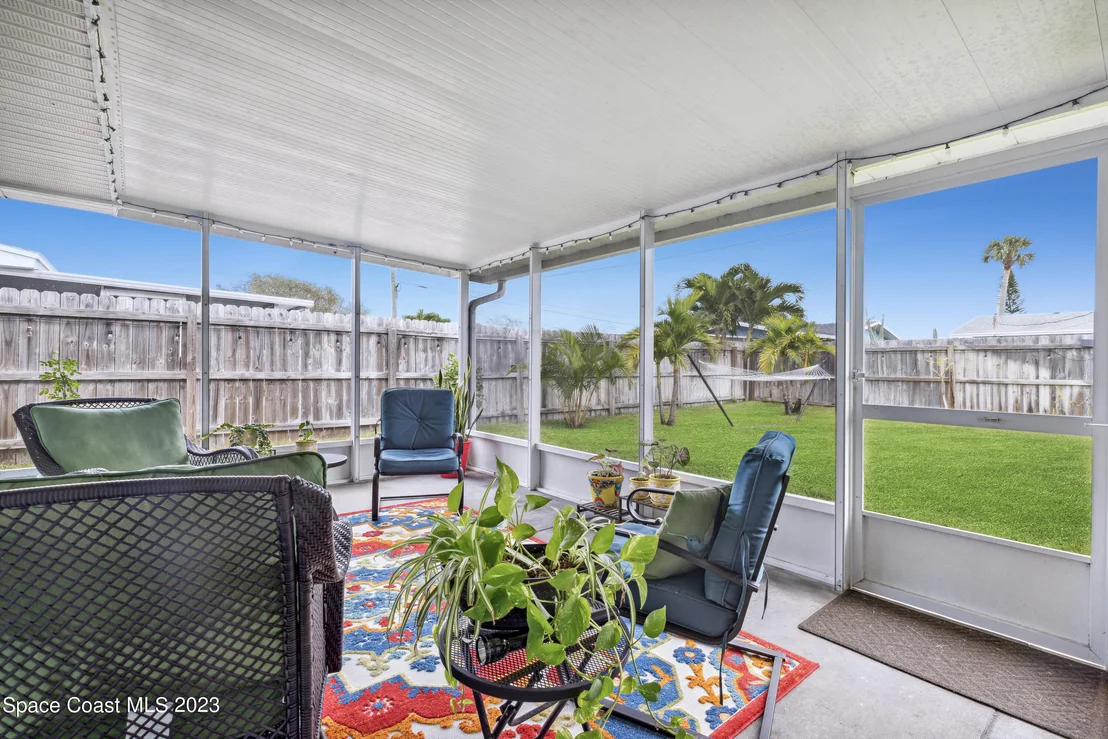 Photo of 655 Rosada Street