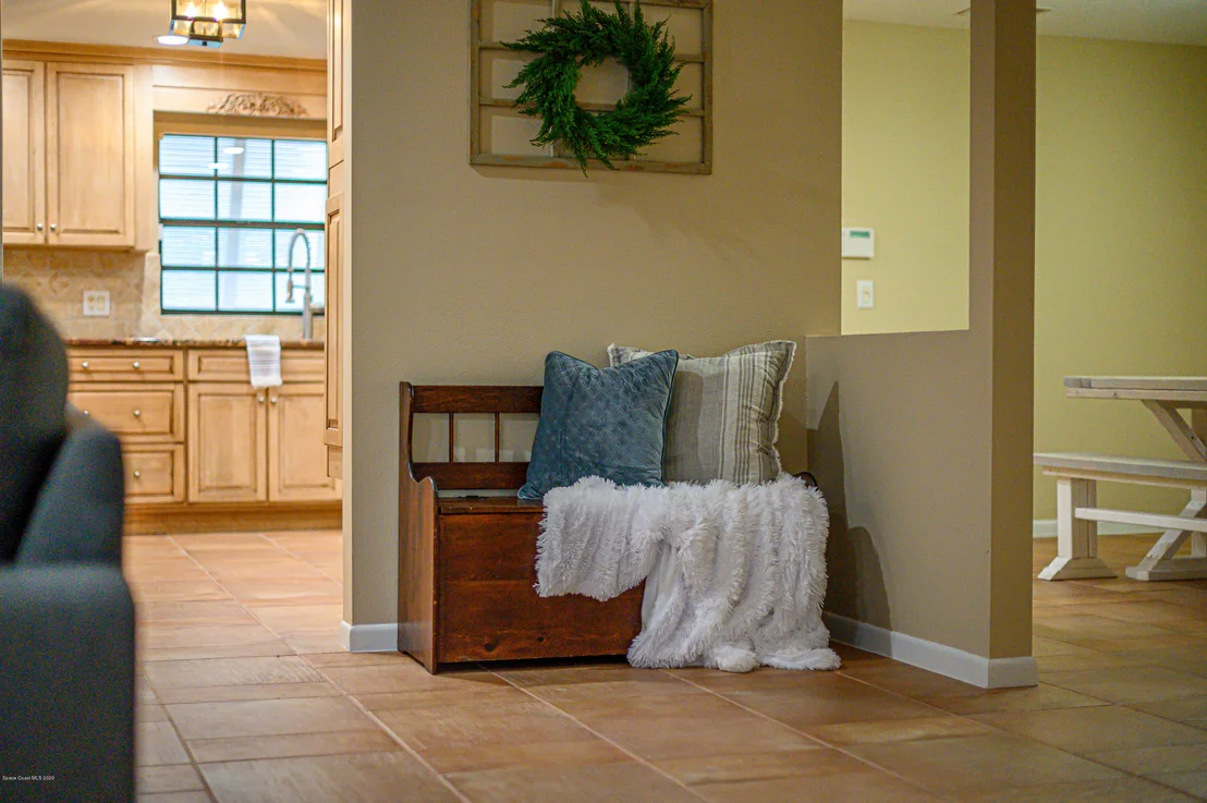 Photo of 1035 Park Ridge Place