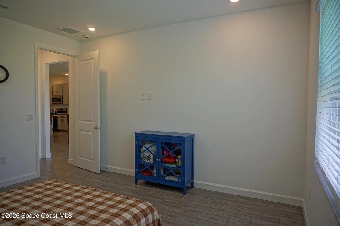 Photo of 1916 Cerulean Drive NW