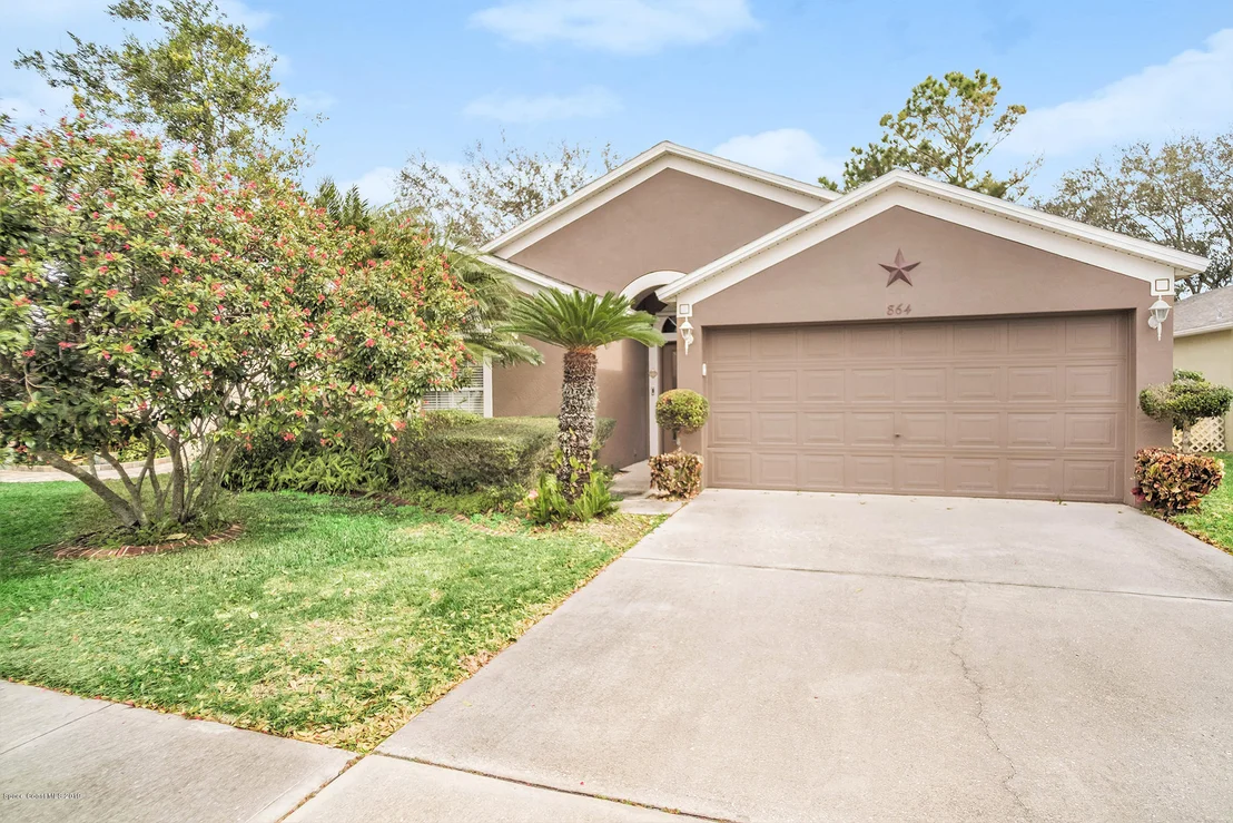 Photo of 864 Villa Drive